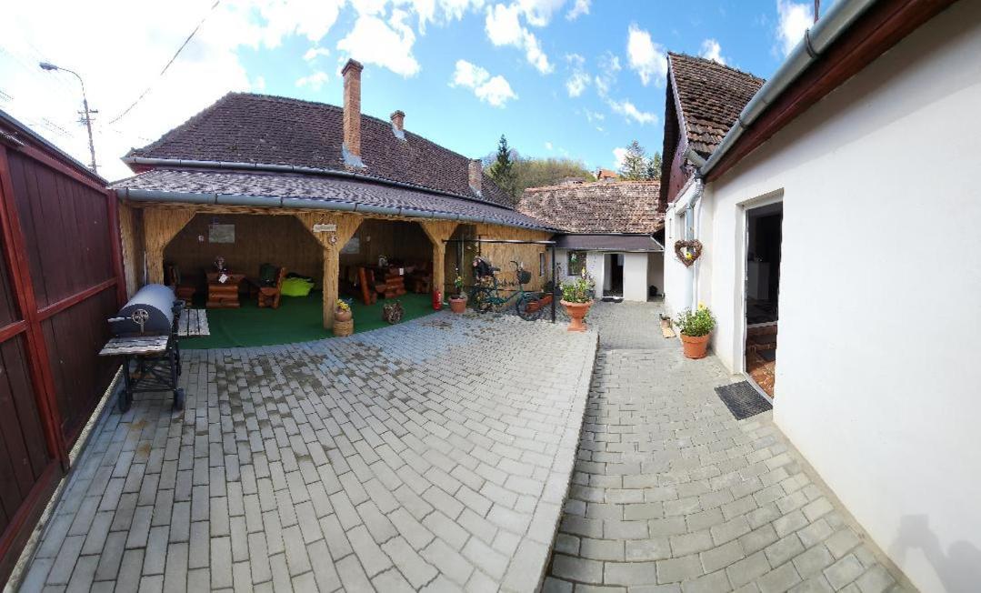 Smile Apartments Sighişoara Esterno foto